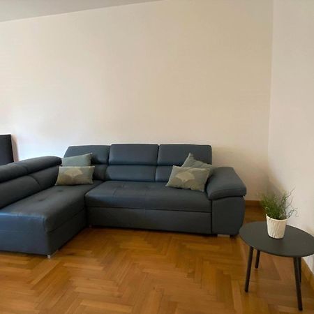 The Little Duck - Modern Apartment With Balcony كومو المظهر الخارجي الصورة
